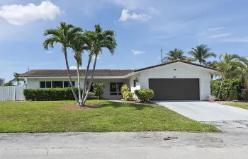 2910 NE 40th Ct - - 002