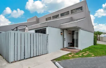 2 Exterior Front (2)