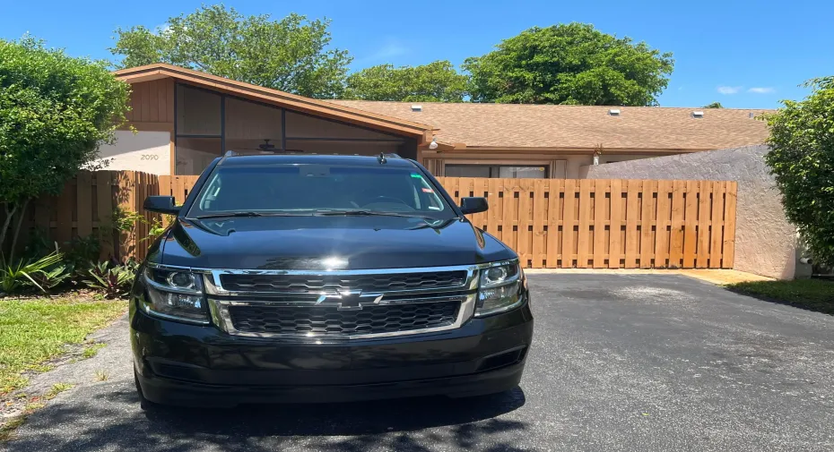 Jean Claude (driveway)