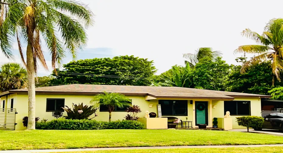 Front of house for 3020 NW 173 Terr., Myrtle Grove, Miami Gardens, FL