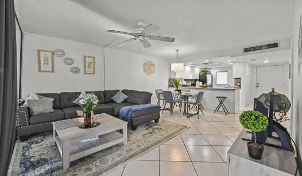 07 Living room 03