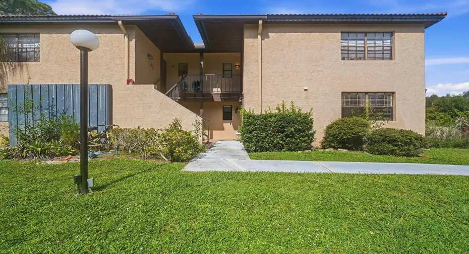 1000188127