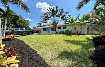 Front yard view
