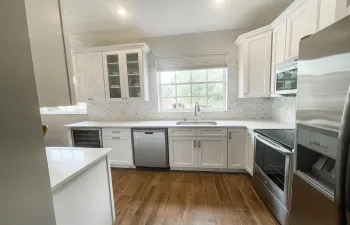8402 Mulligan kitchen