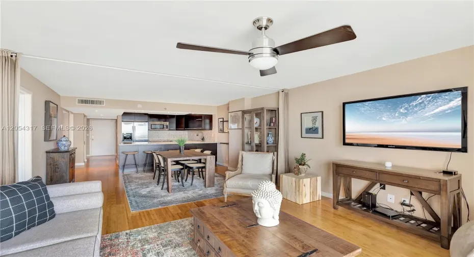 Living / Dining
