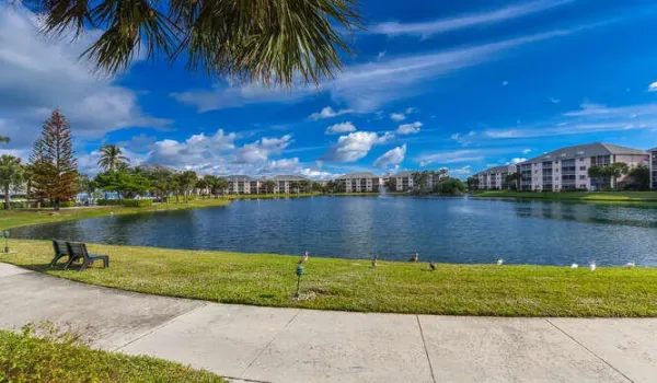 353 US1 Apt A108 Jupiter FL-small-042-00