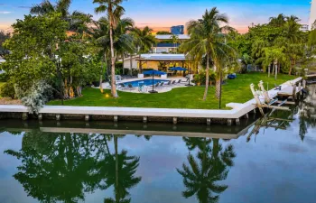 134-feet of waterfront on oversized 1/3-acre interior point lot, Breathtaking waterway views (day and night), boat lift with ocean access 5 mins to the inlet!