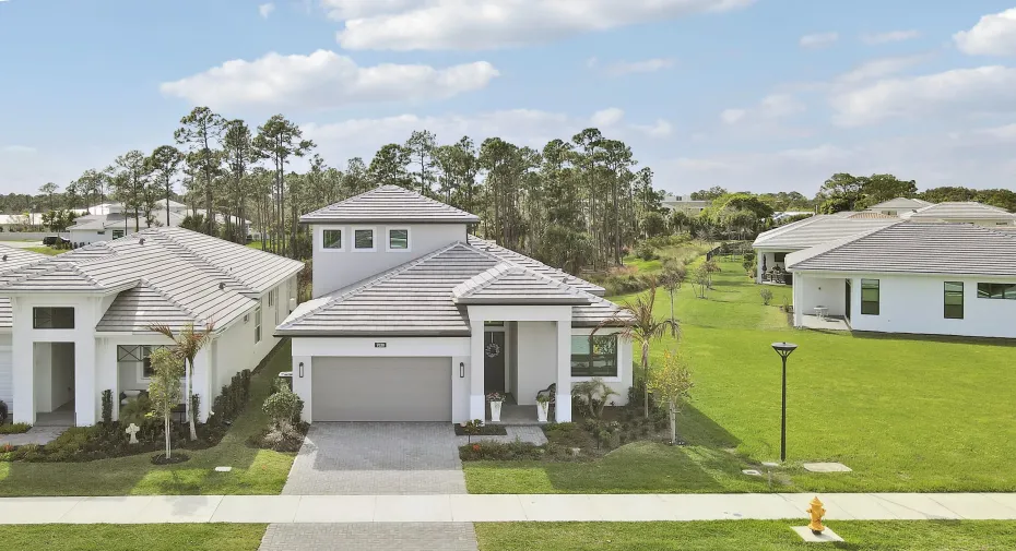 Contemporary Single-Family Home for lease or for sale