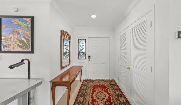 664 Forsyth Street - 19.jpg-SMALL