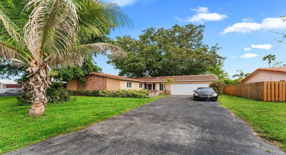 001-11260Northwest41stStreet-CoralSpring