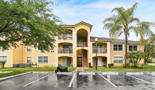 5640 NW 61st Street NW 1411