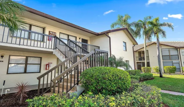 7633 Tahiti Ln 204-13
