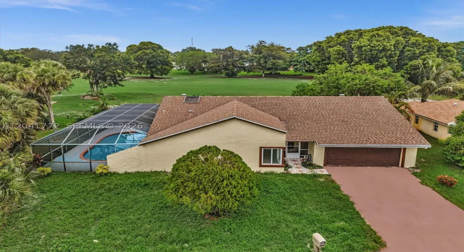 House For Rent
8813 PARADISE CT
TAMARAC, FL 33321
(PARADISE ESTATES)
786-600-0063