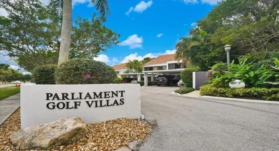 Parliament Golf Villas Entrance