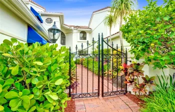 Townhouse For Sale