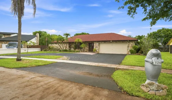 4-web-or-mls-1120-nw-77th-ave