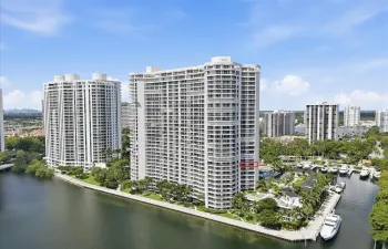 59-7000 Island Blvd apt 907_059