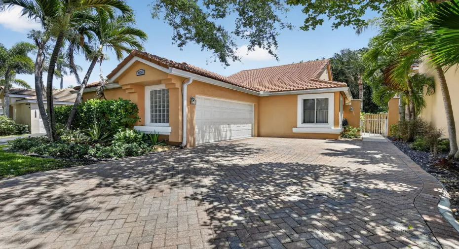 1-web-or-mls-_A7A3178