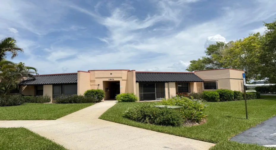 Building 9 unit 10