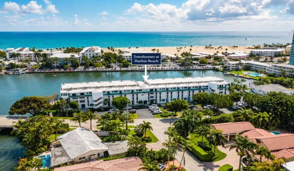 Townhouses at Harbor Beach