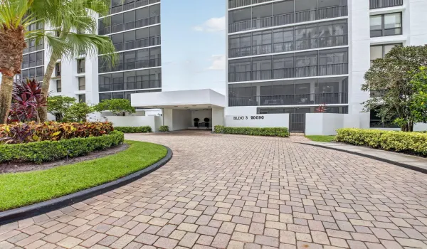 20090 BOCA WEST DRIVE APT 361