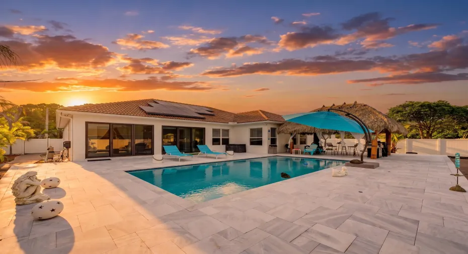 Gorgeous PSL Pool Home