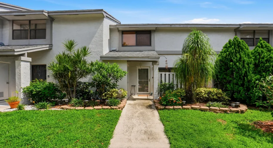 Front of townhome
