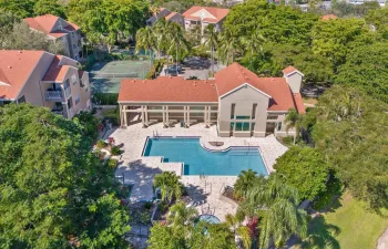 Verano Pool and spa aerial