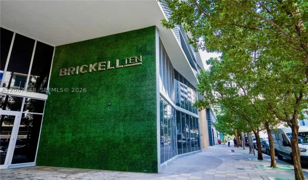 Just Listed for Sale stunning unit in the Heart of Brickell by Andrea Guzman