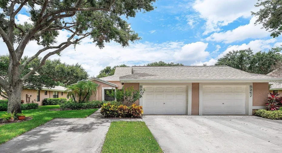 001-8271SunLakeDrive-BocaRaton-FL-33496-