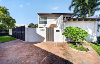 Townhouse For Sale