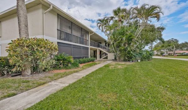 6544 Chasewood Drive Unit 5H-1