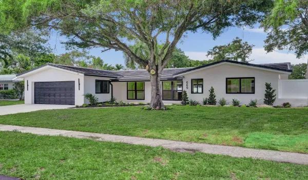 MLS_01_exterior_grass_patch_fixed_HIGH_R
