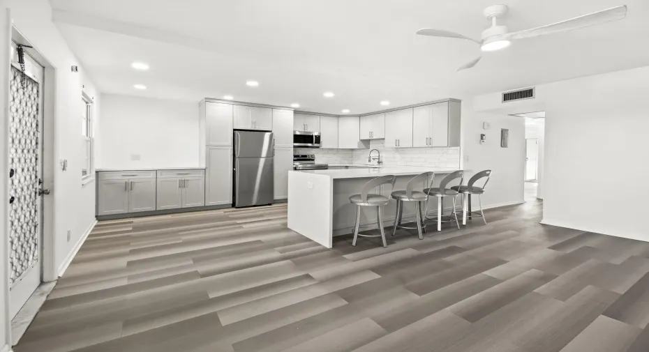 4047 Lincoln C Pic 5