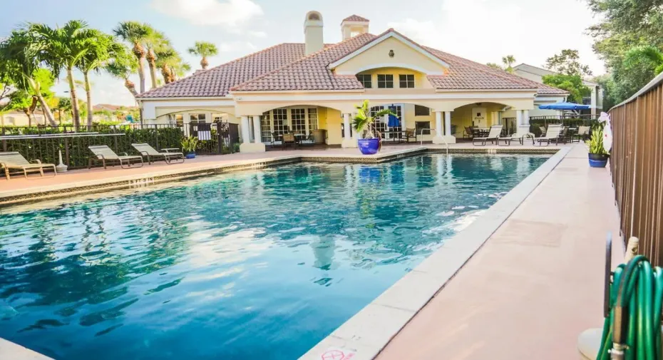 815 w Boynton Beach