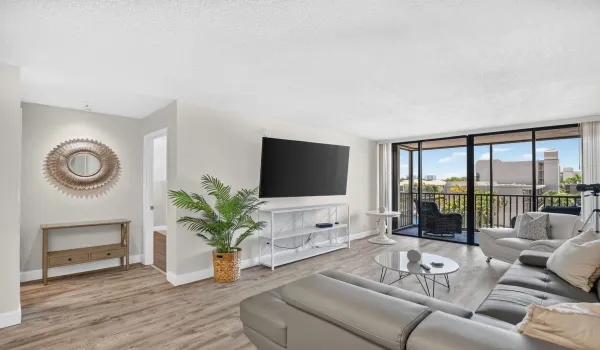 Completely Remodeled Condo