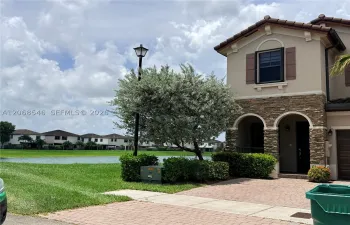 Townhouse For Sale