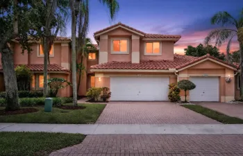 002-029-Front Exterior-1496x1000