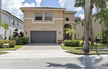 120 NW 117th Ter