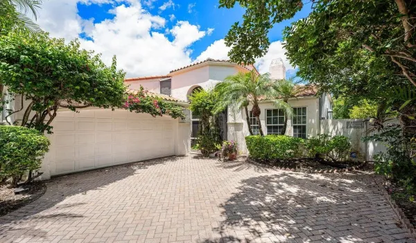 001-14209CalypsoLane-Wellington-FL-33414
