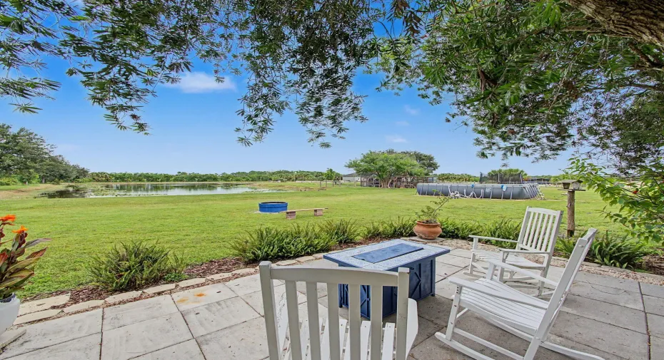 Sitting Area Fire Pit