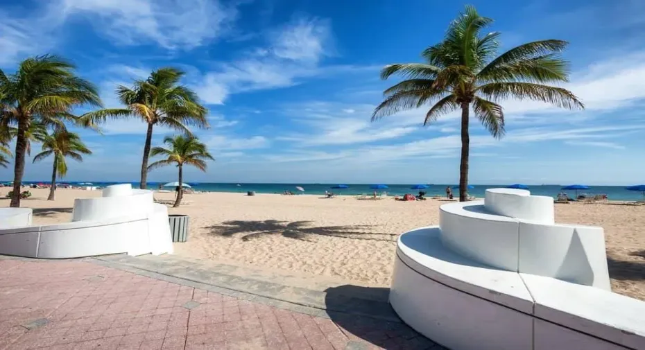 EntrancetoaFortLauderdaleBeachFlorida