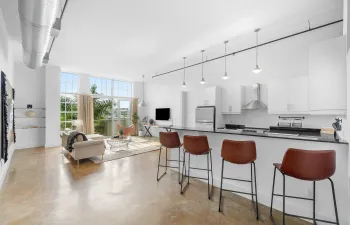 Kitchen/Living