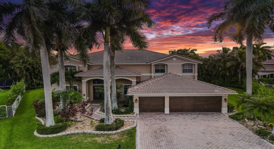 1664 Victoria Pointe Ln, Weston, FL00