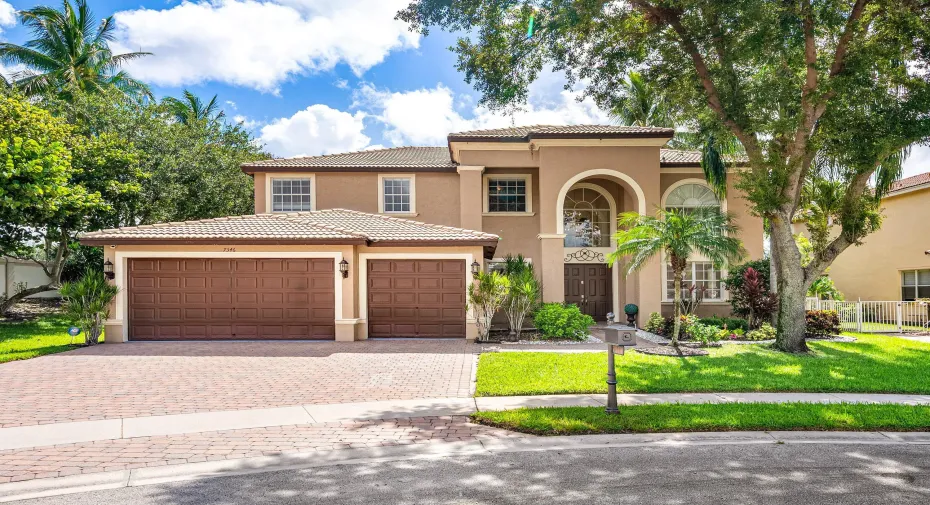 001-7346DenicolaLane-LakeWorth-FL-33467-