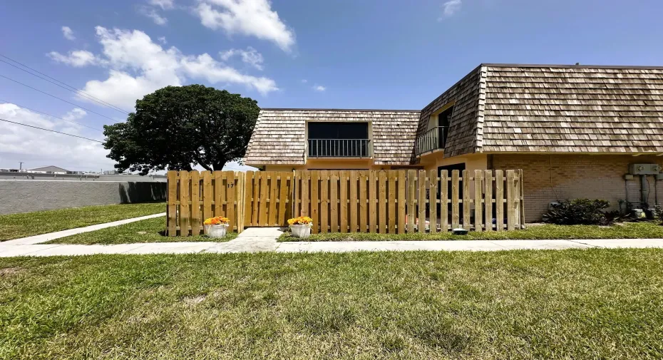 Exterior​​‌​​​​‌​​‌‌​‌‌​​​‌‌​‌​‌​‌​​​‌​​