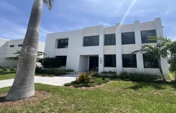 731 SE 4th Front