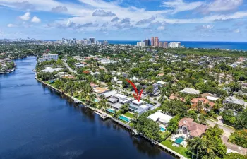 129 - Aerial Middle River & City View