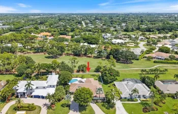 460 Glenbrook Dr, Atlantis, FL