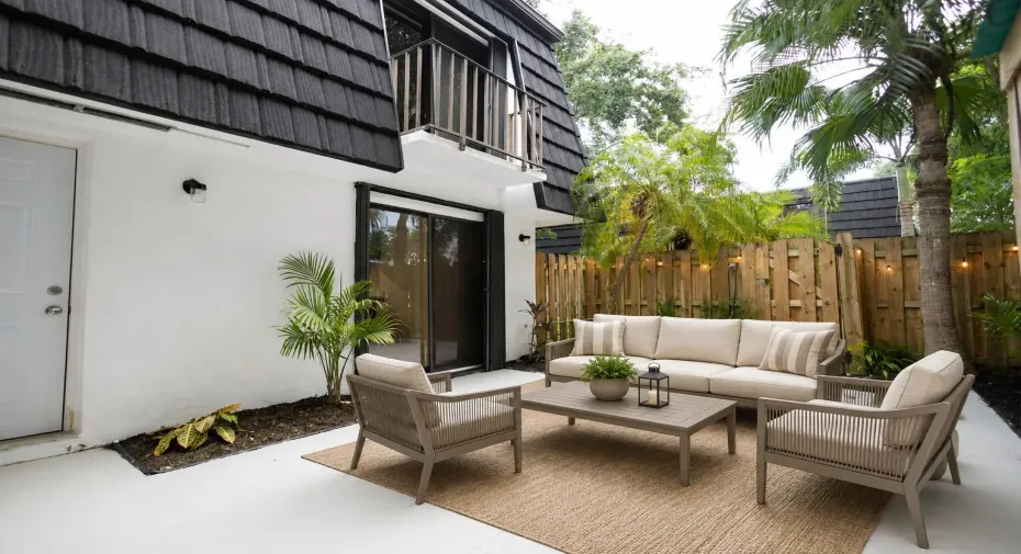 317 Woodland-5-FURNISHED